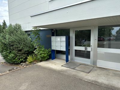 Haupteingang-verkleinert.jpg